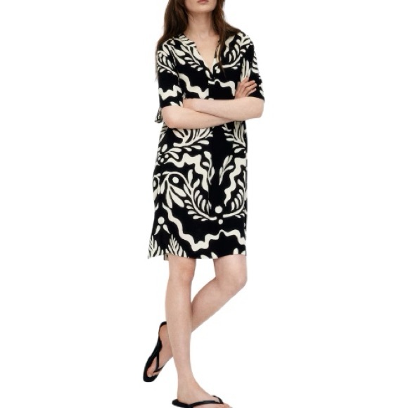 NWT H&M Viscose Tunic Dress Black White Patterned Extra Large XL - Picture 1 of 5